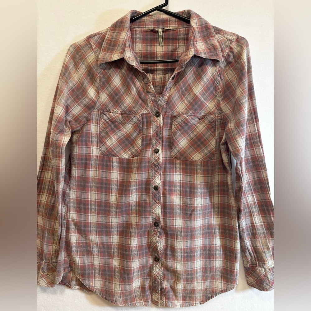 BKE Plaid Button Down Shirt Small Cotton Western Fit. Rustic Cottage Core